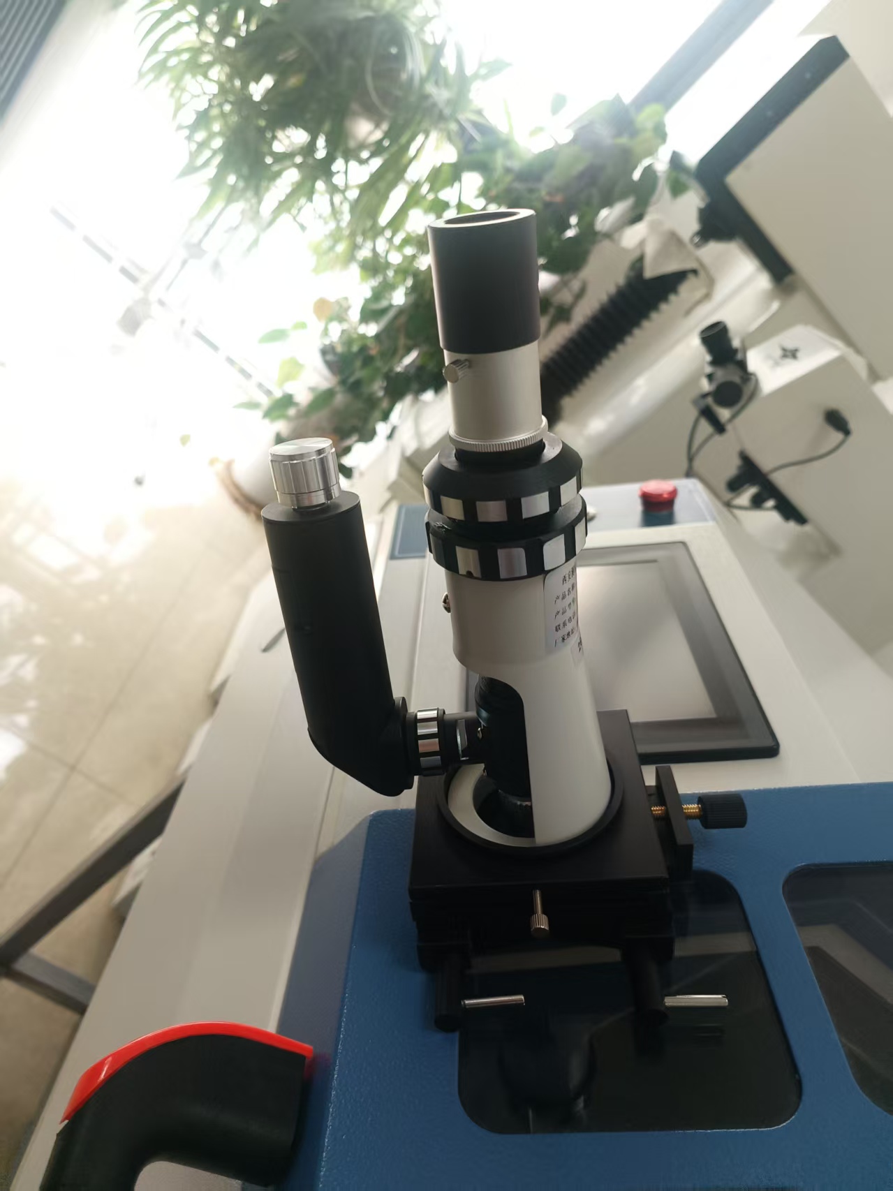 便携式手持金相显微镜